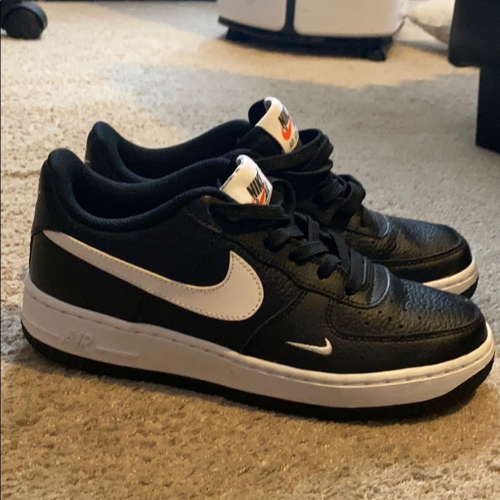 Nike Air Force 1 Low Cut.